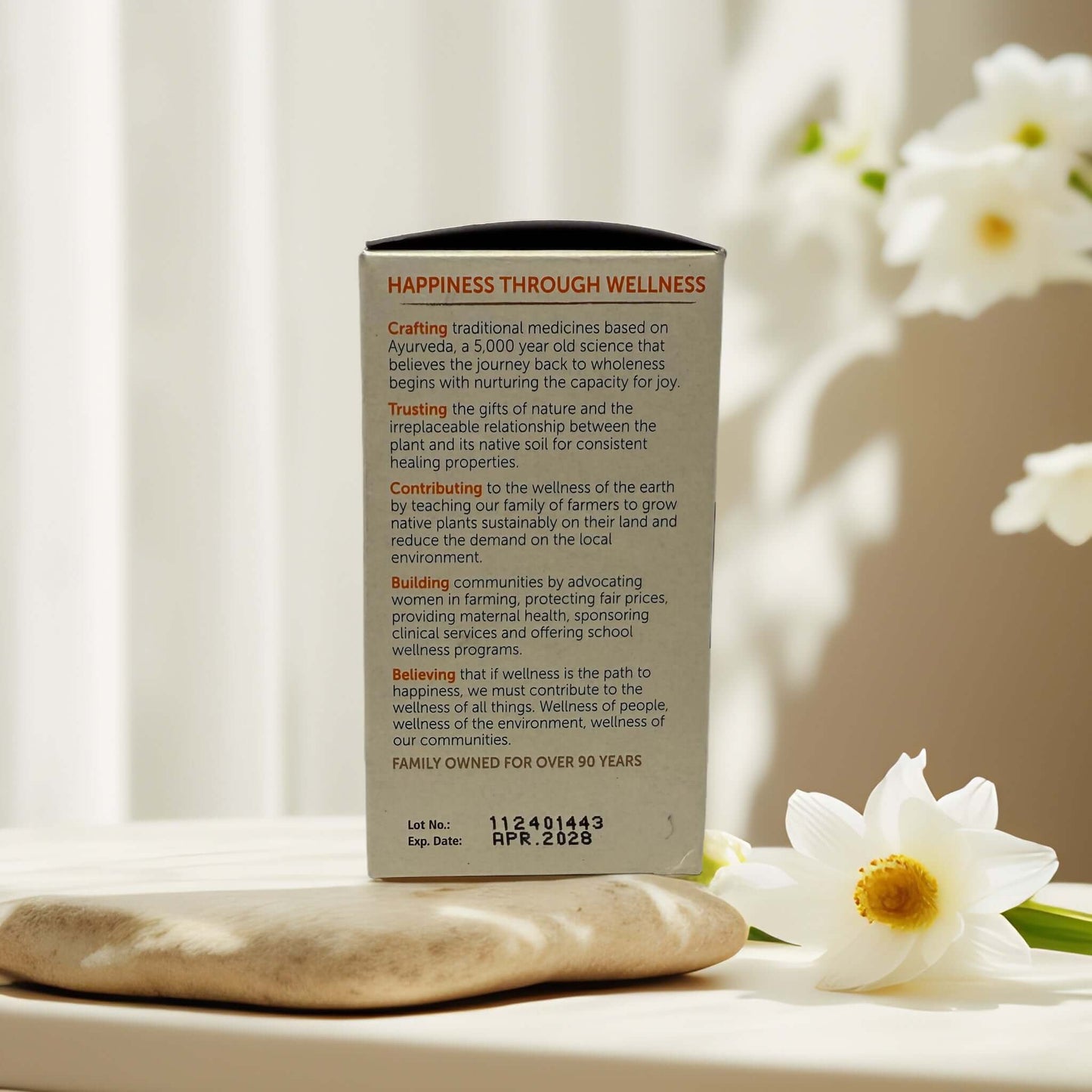 Himalaya Organic Ginger Supplement packaging with wellness message.