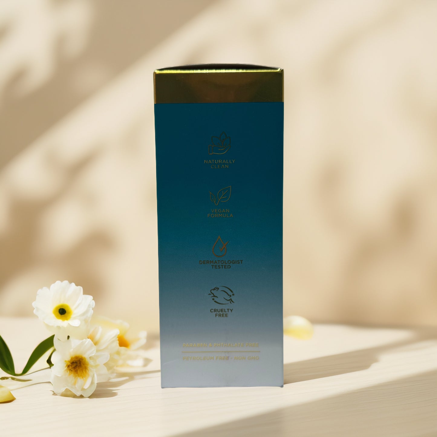 Plump + Smooth | HA & Retinol Anti-Aging Facial Serum 1.7 fl oz Ð Clear Visage