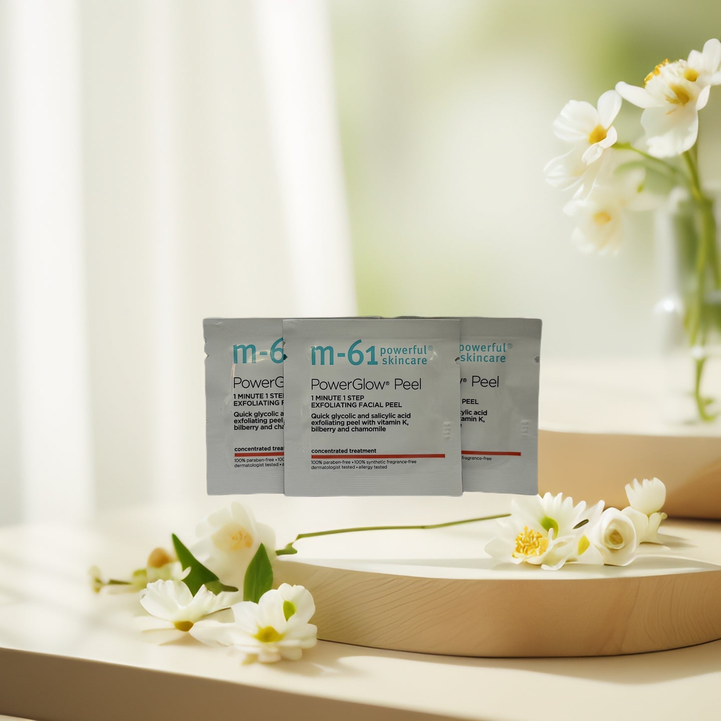 Radiance-Boosting Exfoliation | PowerGlow Peel Facial Pads by m-61 Ð 30 ct