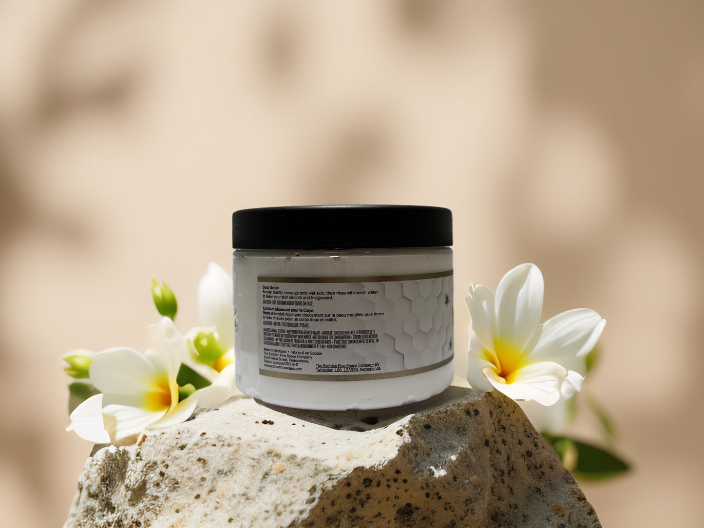 Smooth Radiance | Honey B Body Scrub by The Scottish Fine Soaps Company – 17.5 fl oz