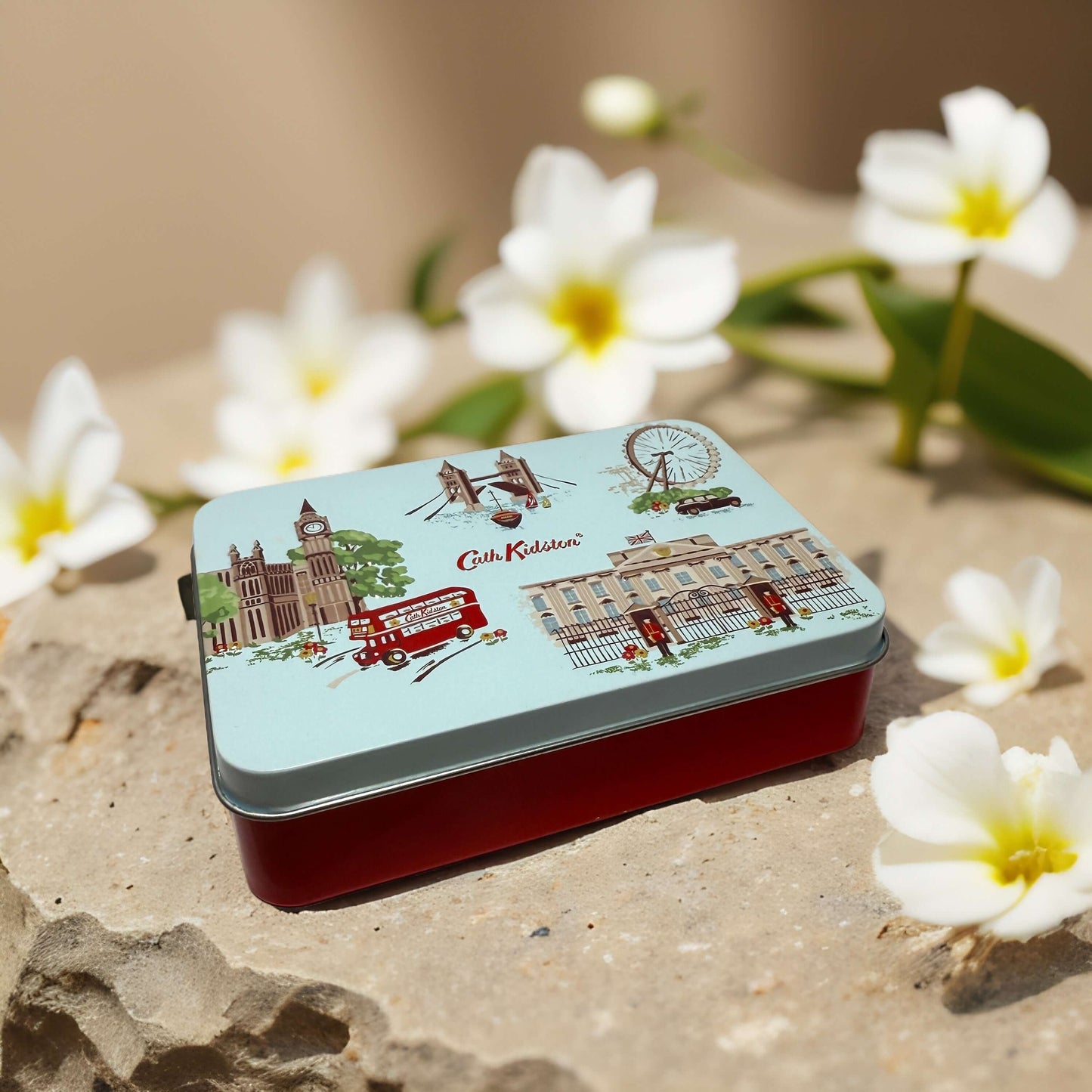 Soften & Soothe | London Hand & Lip Tin from Cath Kidston – 2.0 fl oz