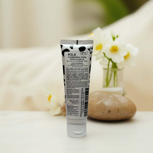 Softens & Cleanses | Milk Cleansing Foam by Esfolio - 2.7 fl oz