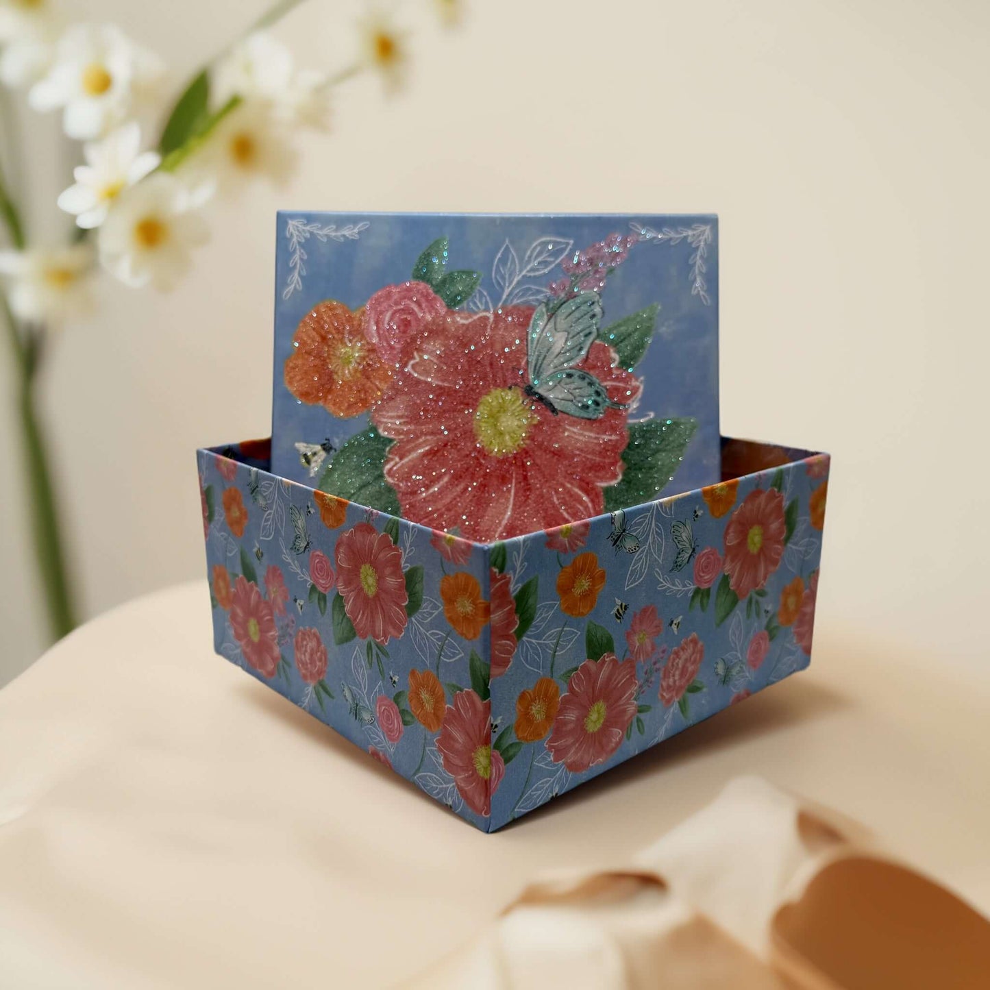 Standard Boxes for Gift Sets and Curated Skincare