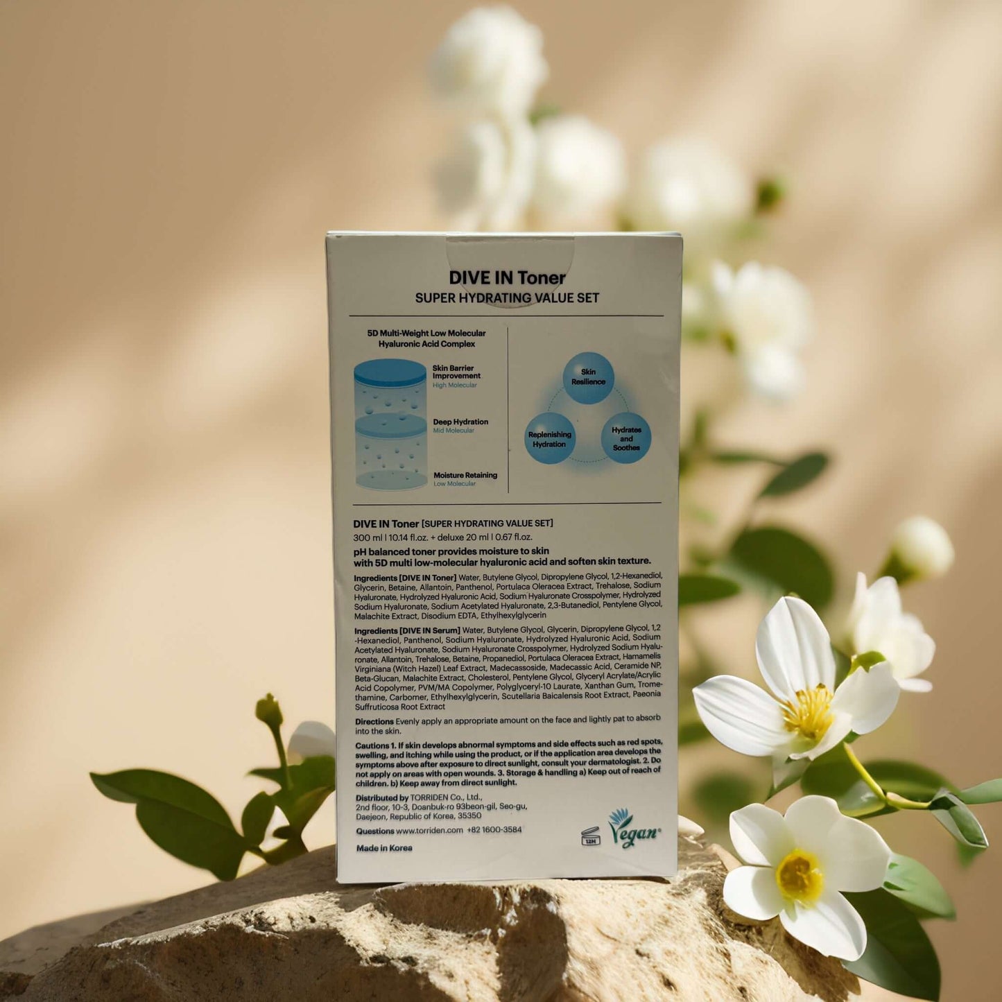 Dive In Toner Super Hydrating Value Set packaging, featuring hydrating benefits and ingredients for soft, moisturized skin.