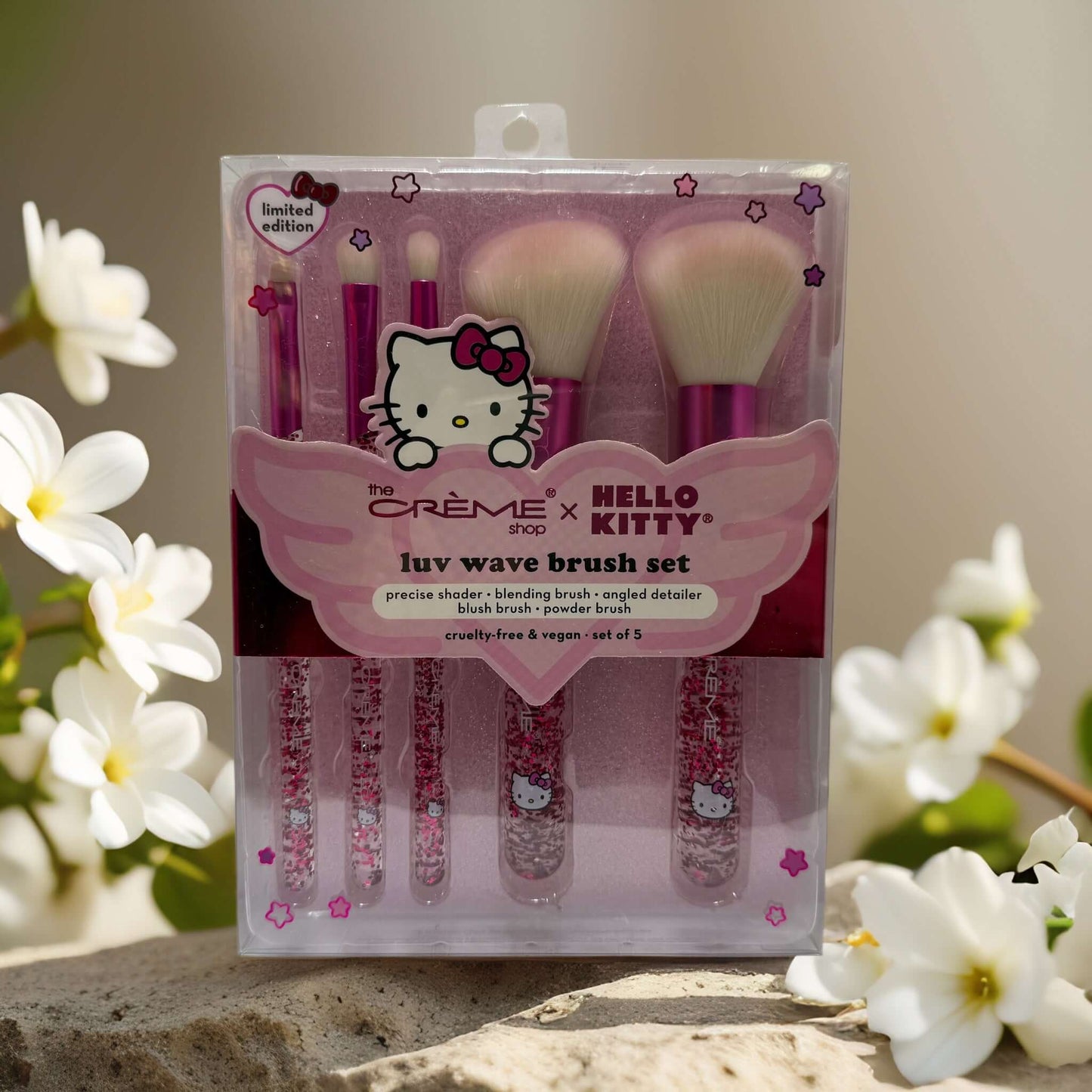 Soft-Focus Finish | Luv Wave Brush Set by Crème Shop x Hello Kitty – 5pc