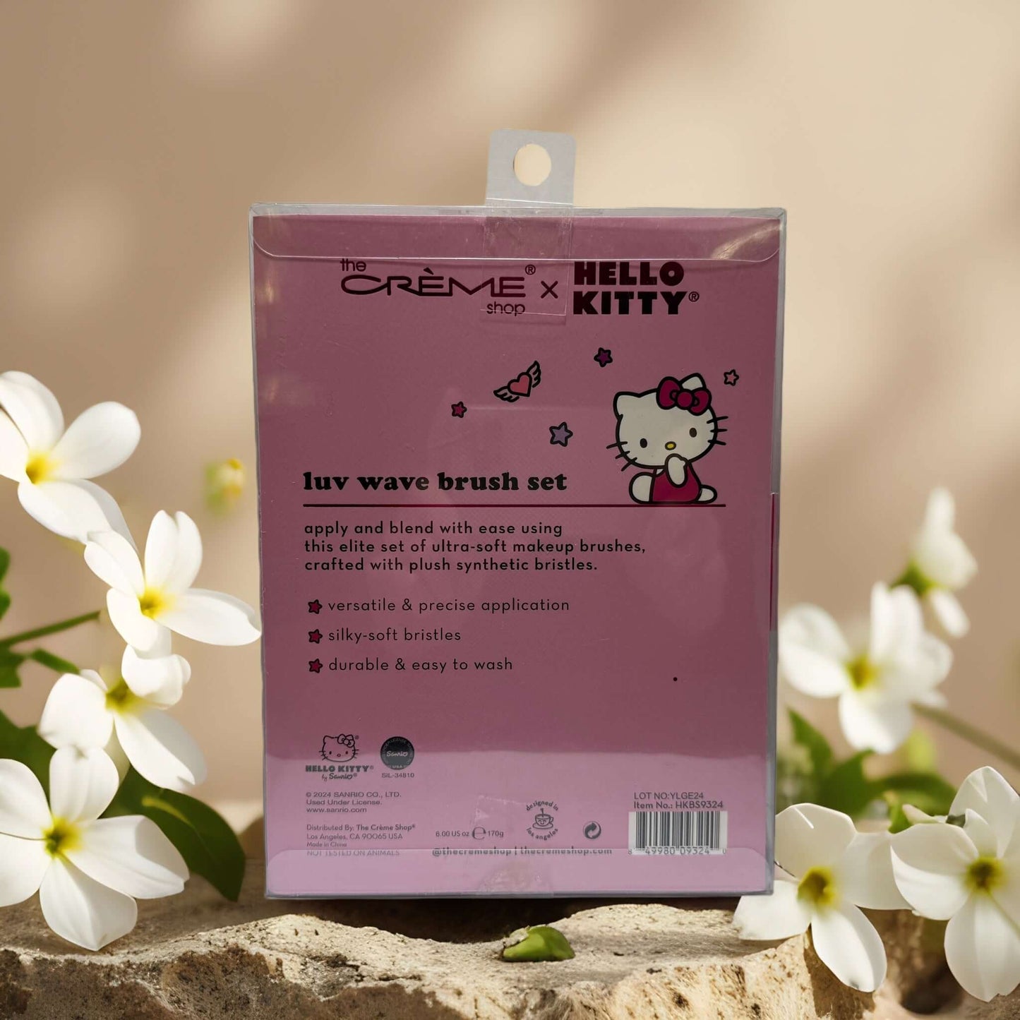 Luv Wave Brush Set by Crème Shop x Hello Kitty, 5 soft brushes for flawless makeup application, vegan and cruelty-free.