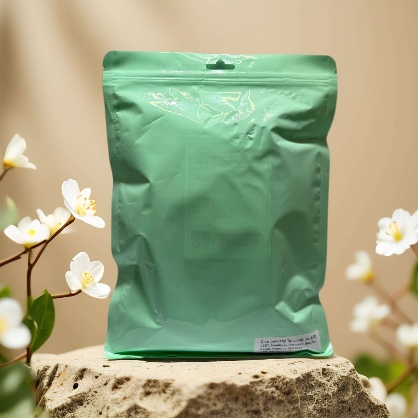 Soothing Sheet Set packaging by TonyMoly, featuring aloe-infused masks for hydration and sensitivity relief.