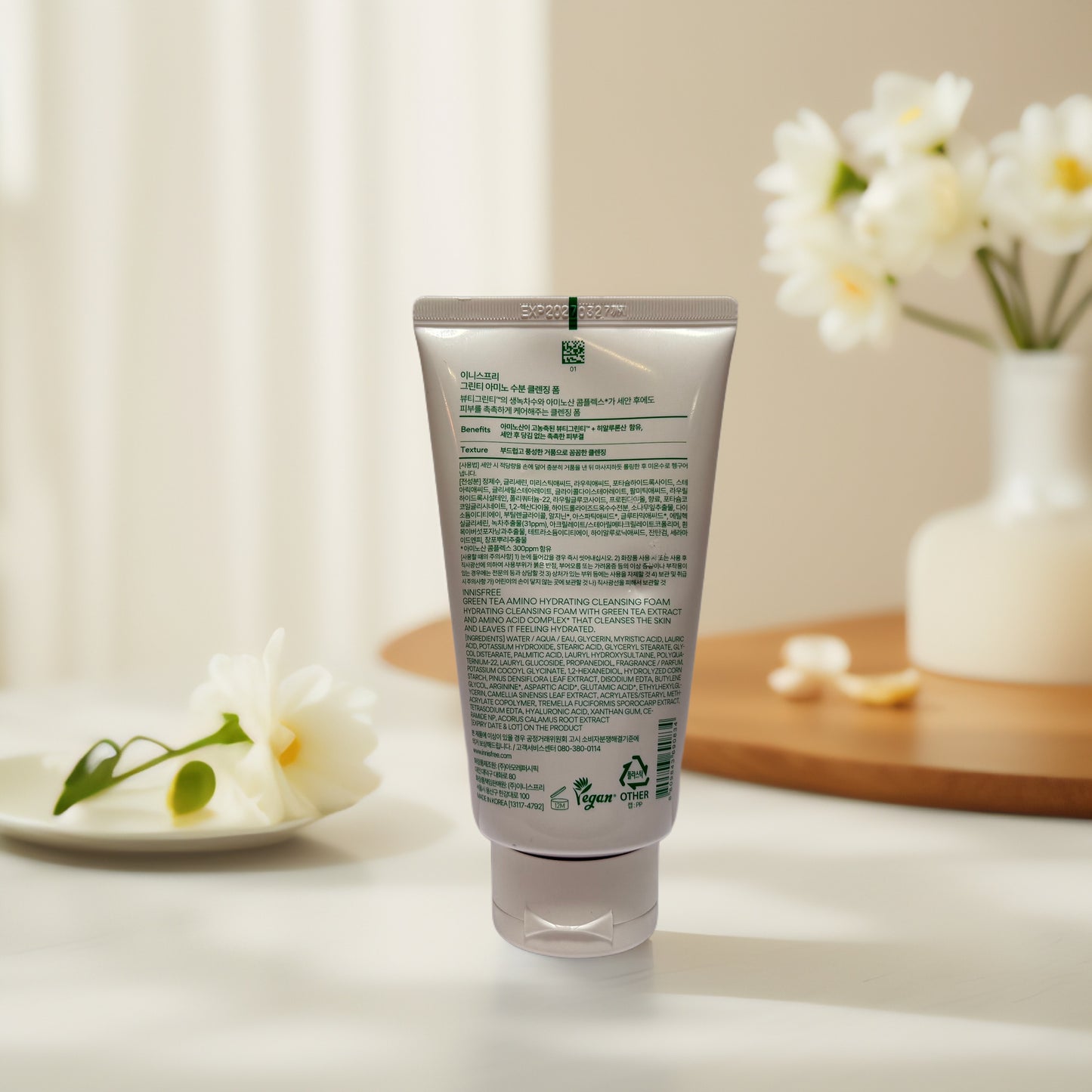 Hydrate & Nourish | Green Tea Amino Cleansing Foam by Innisfree -  5.3 fl oz