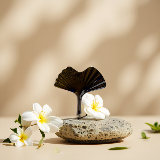 Lifting + Sculpting | Luxury Ginkgo Gua Sha Tool by Lindo – Facial Massage