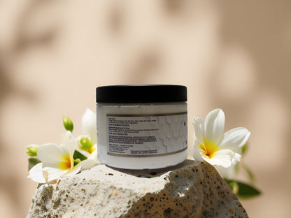 Smooth Radiance | Honey B Body Scrub by The Scottish Fine Soaps Company – 17.5 fl oz