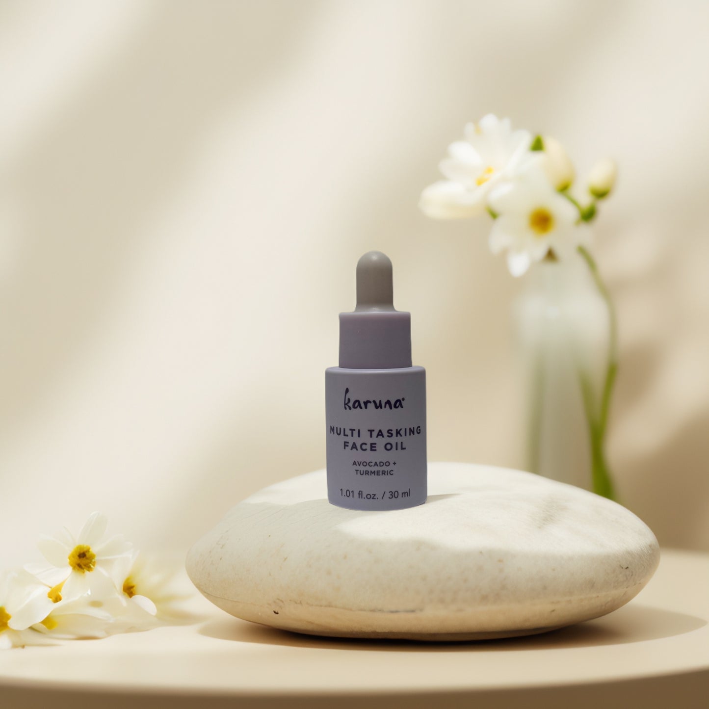 Balancing & Brightening | Multi-Tasking Face Oil, by Karuna - 1.0 fl oz