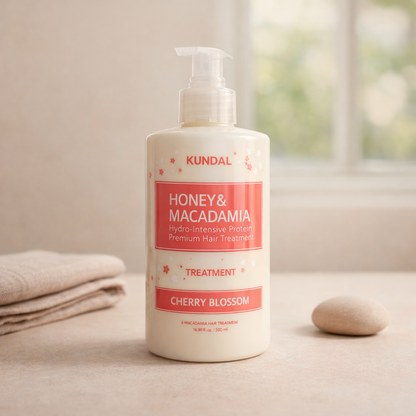 Cherry Blossom | Shampoo & Treatment by Honey & Macadamia – 16.90 fl oz